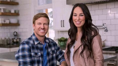 What Design Software Does Joanna Gaines Use: Exploring the Tools Behind Her Signature Style